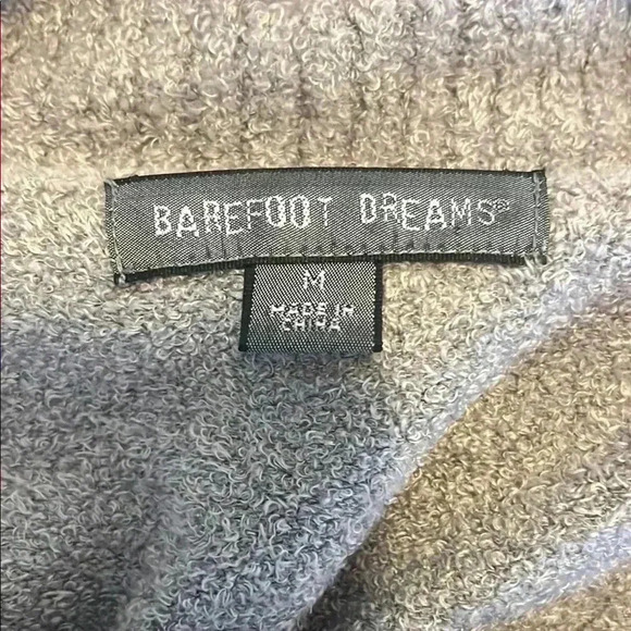 BAREFOOT DREAMS Cozy Knit Cardigan in Light Gray - Picture 5 of 6